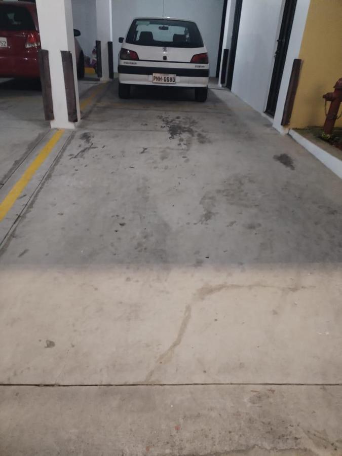 Departamento de Oportunidad en Venta Sector Cotocollao