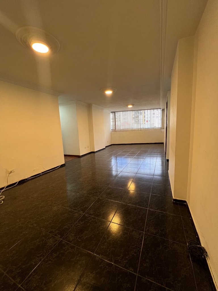 Departamento con Hermosa Vista en Alquiler Sector Bellavista