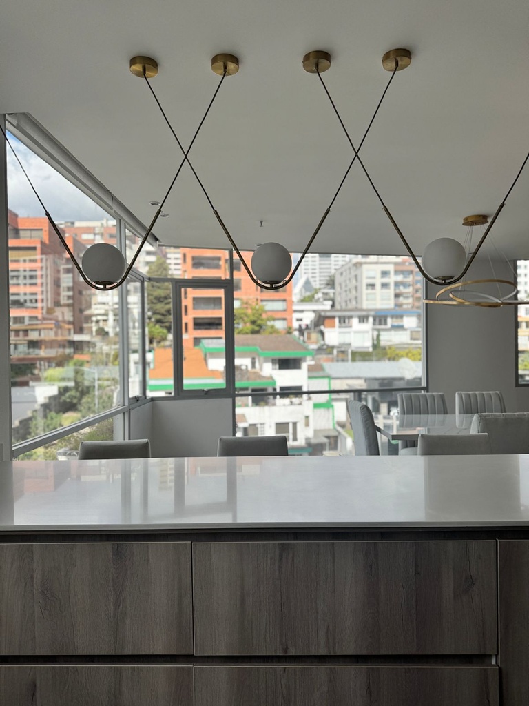 Departamento Amplio de 3 Dormitorios en Venta Sector La Coruña