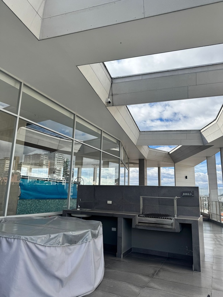 Departamento Amplio de 3 Dormitorios en Venta Sector La Coruña