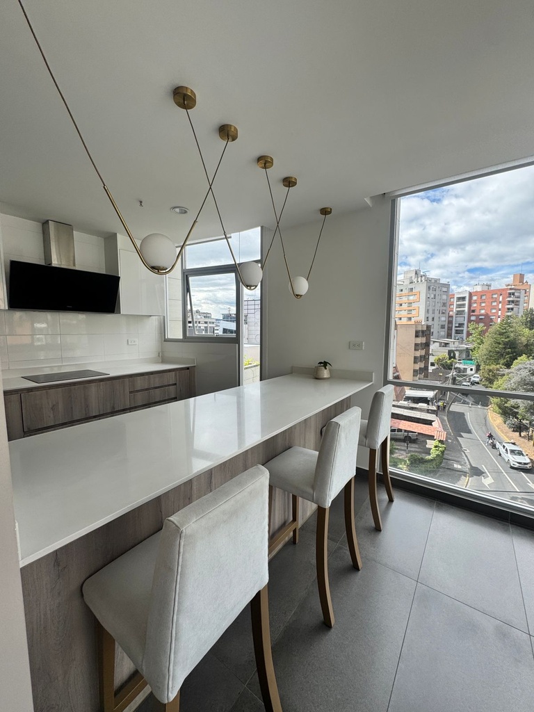 Departamento Amplio de 3 Dormitorios en Venta Sector La Coruña