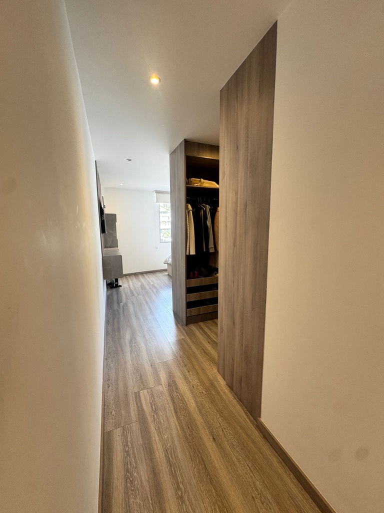 Departamento Amplio de 3 Dormitorios en Venta Sector La Coruña