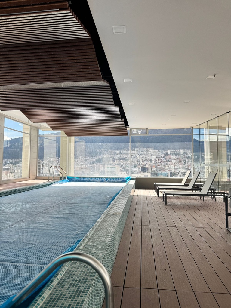 Departamento Amplio de 3 Dormitorios en Venta Sector La Coruña