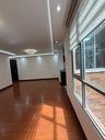 Departamento con Excelente Ubicación en Alquiler Sector República del Salvador 