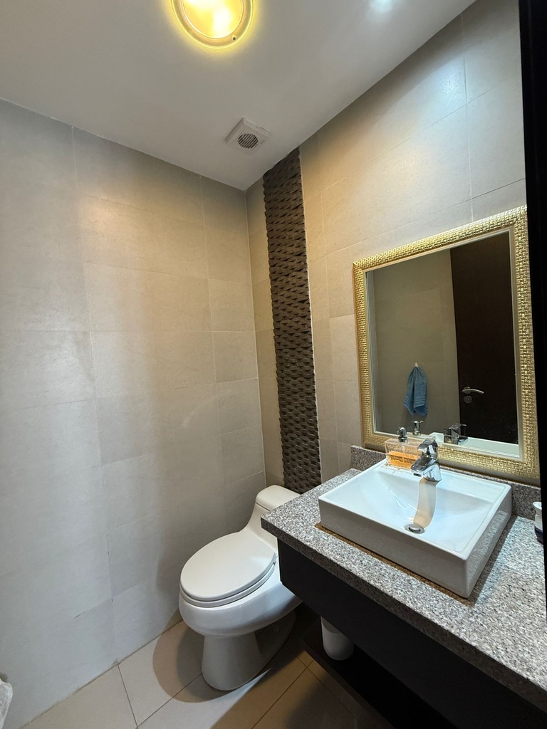 Departamento Amplio de 2 Dormitorios en Venta Sector Bosmediano