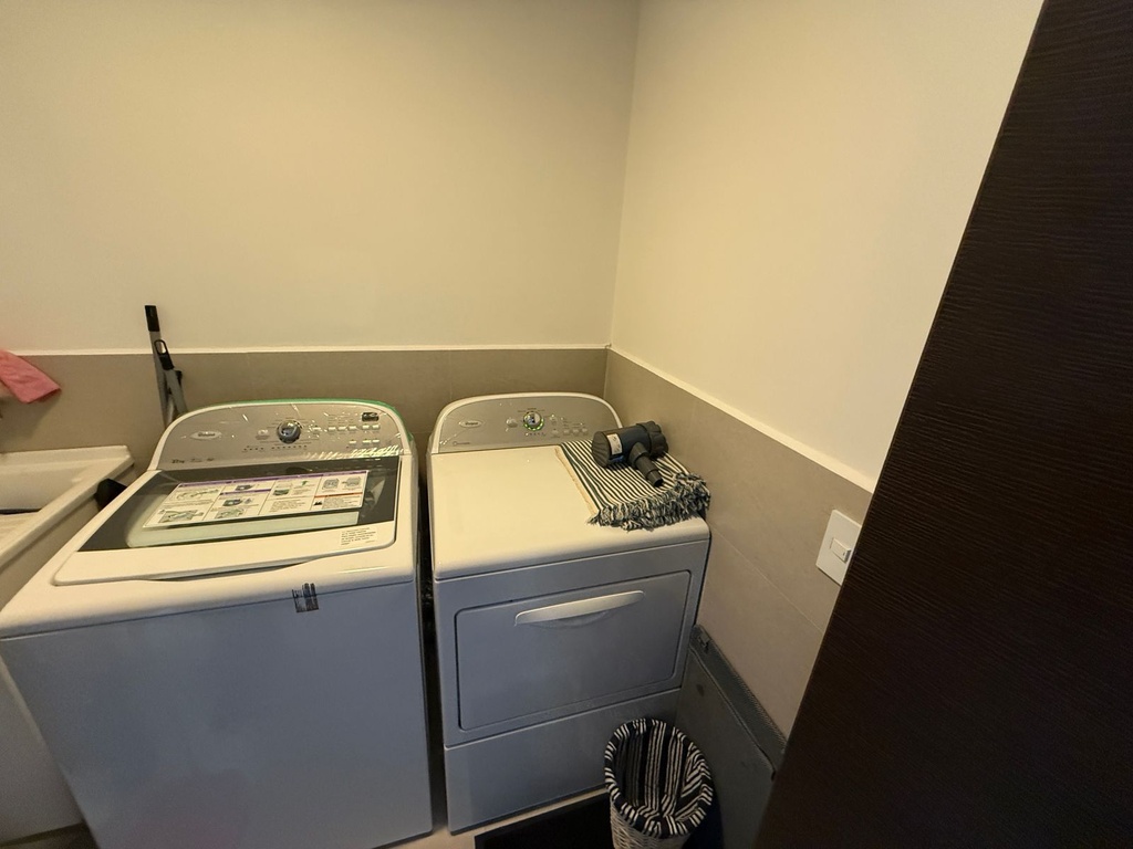 Departamento Amplio de 2 Dormitorios en Venta Sector Bosmediano