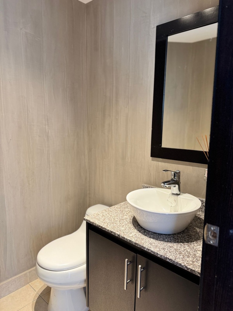 Departamento Amplio de 3 Dormitorios en Venta Sector Bosmediano