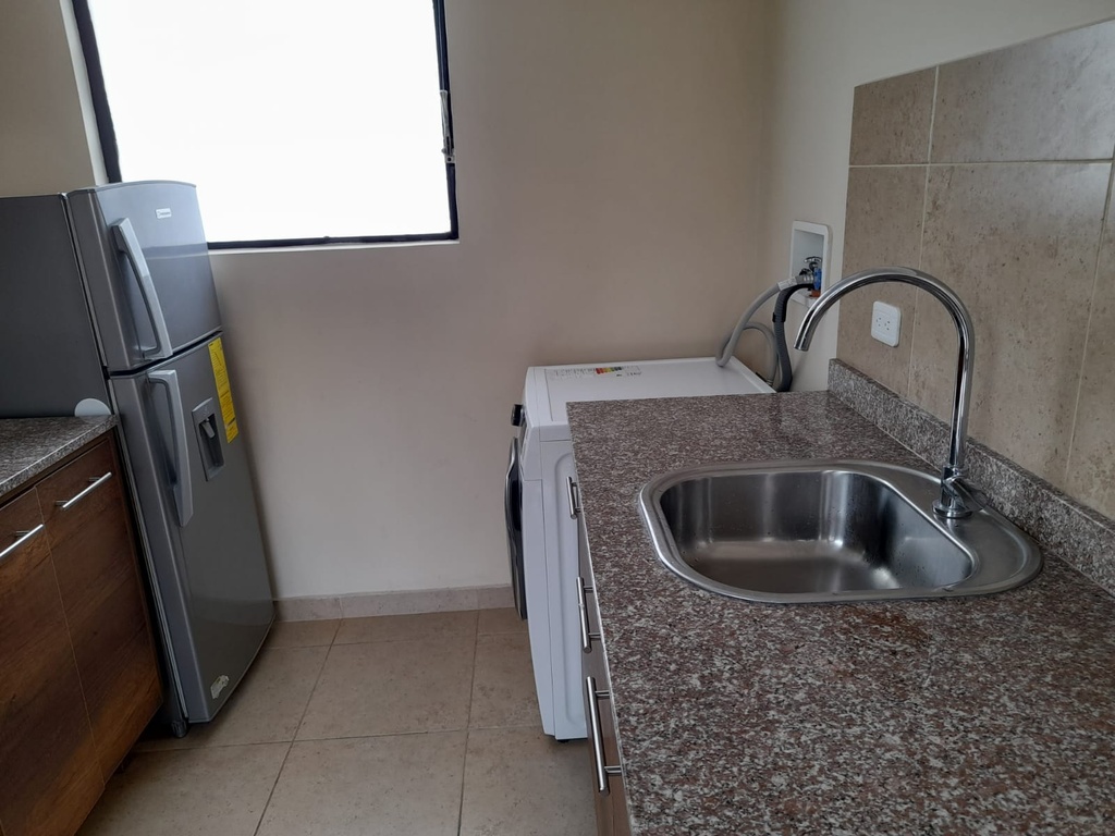 Suite con Excelente Ubicación en Alquiler Sector La Coruña