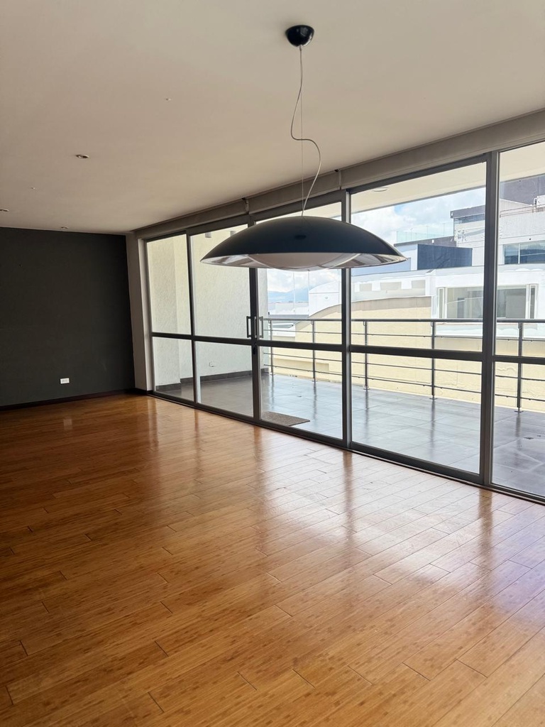 Departamento con Hermosa Vista Sector Bellavista