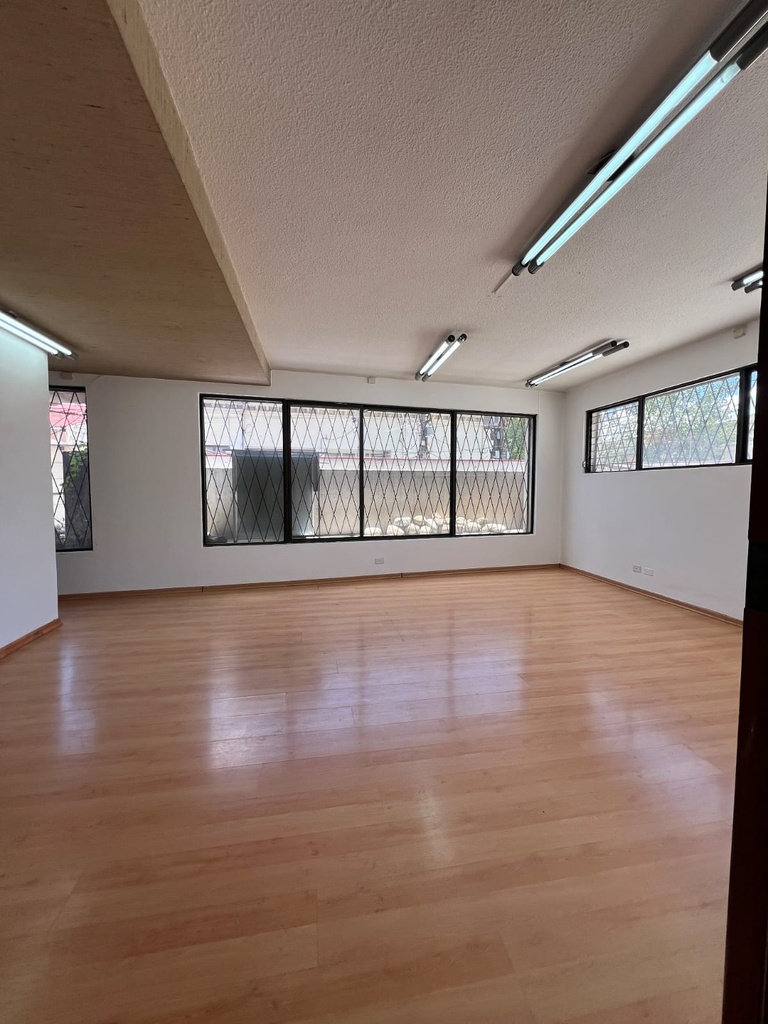 Local con Excelente Ubicación  Sector La Mariscal 