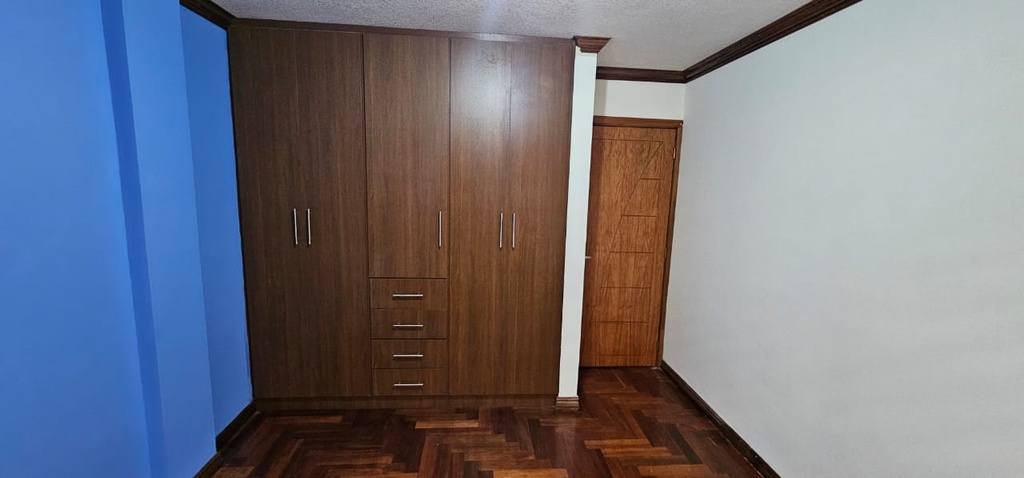 Departamento Amplio de 3 Dormitorios en Alquiler Sector Real Audiencia