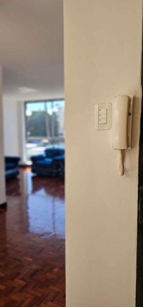 Departamento con Ubicación Estratégica en Alquiler Sector La Carolina 