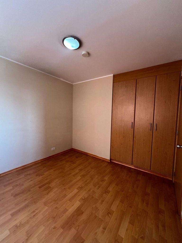 Departamento con Excelente Ubicación en Alquiler Sector La Carolina