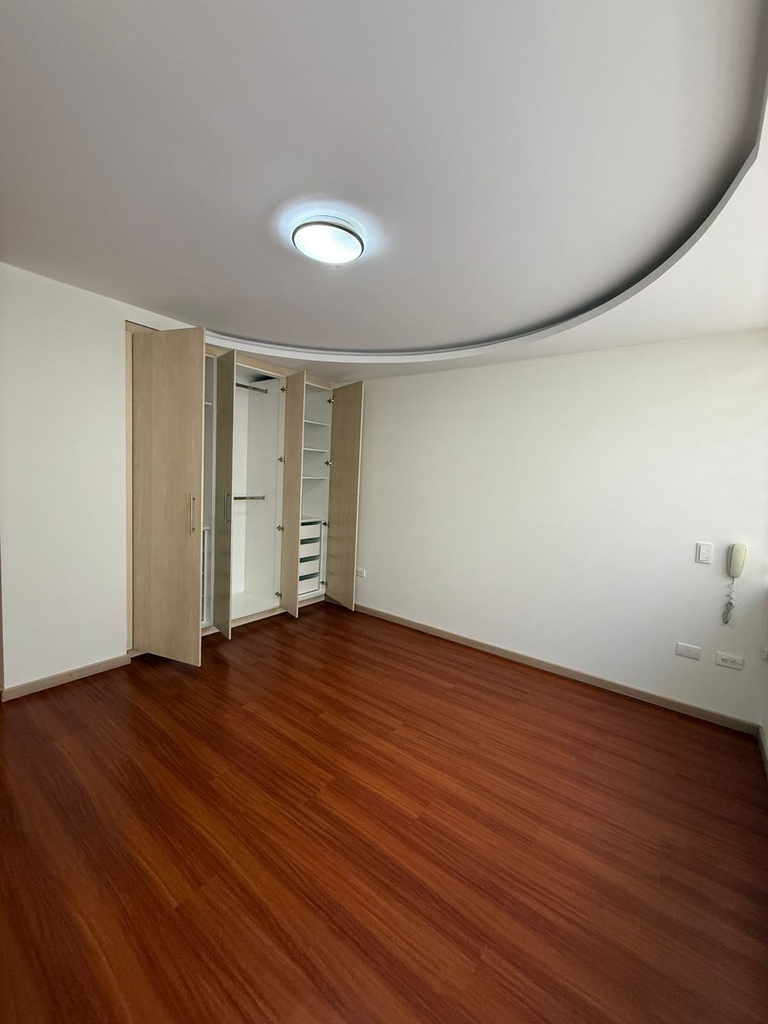 Suite de Oportunidad en Alquiler Sector República del Salvador