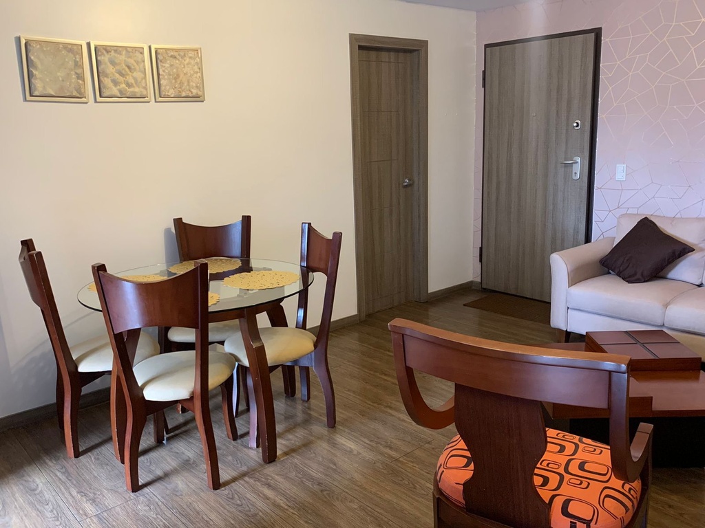 Suite con Excelente Ubicación en Alquiler Sector La Carolina