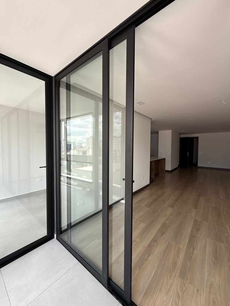 Departamento con Hermosa Vista en Alquiler Sector El Batán