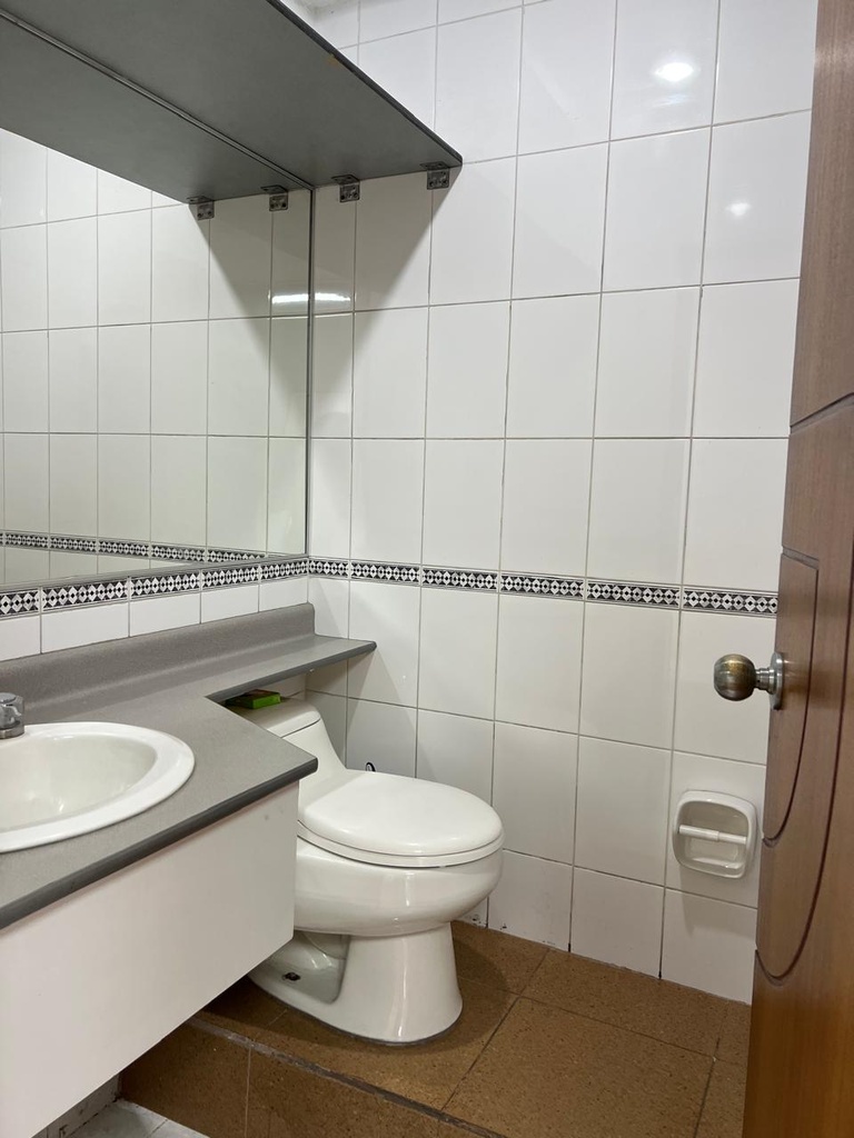 Oficina con Hermosa Vista en Alquiler Sector La Carolina 