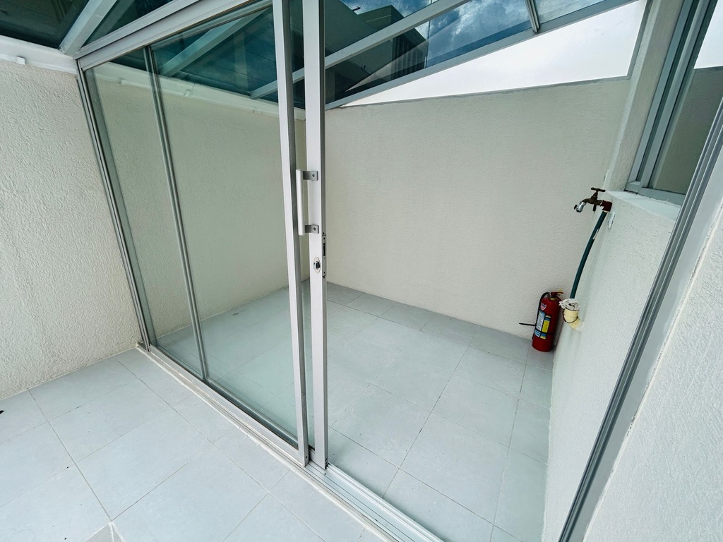 Suite Moderna en Alquiler Sector Cumbayá