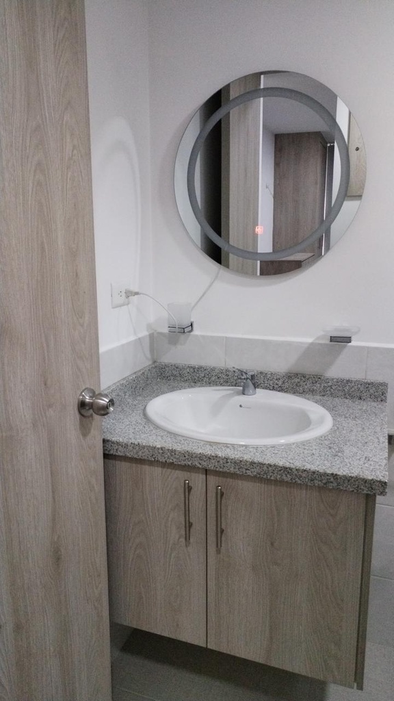 Departamento con Ubicación Estratégica en Alquiler Sector El Inca 