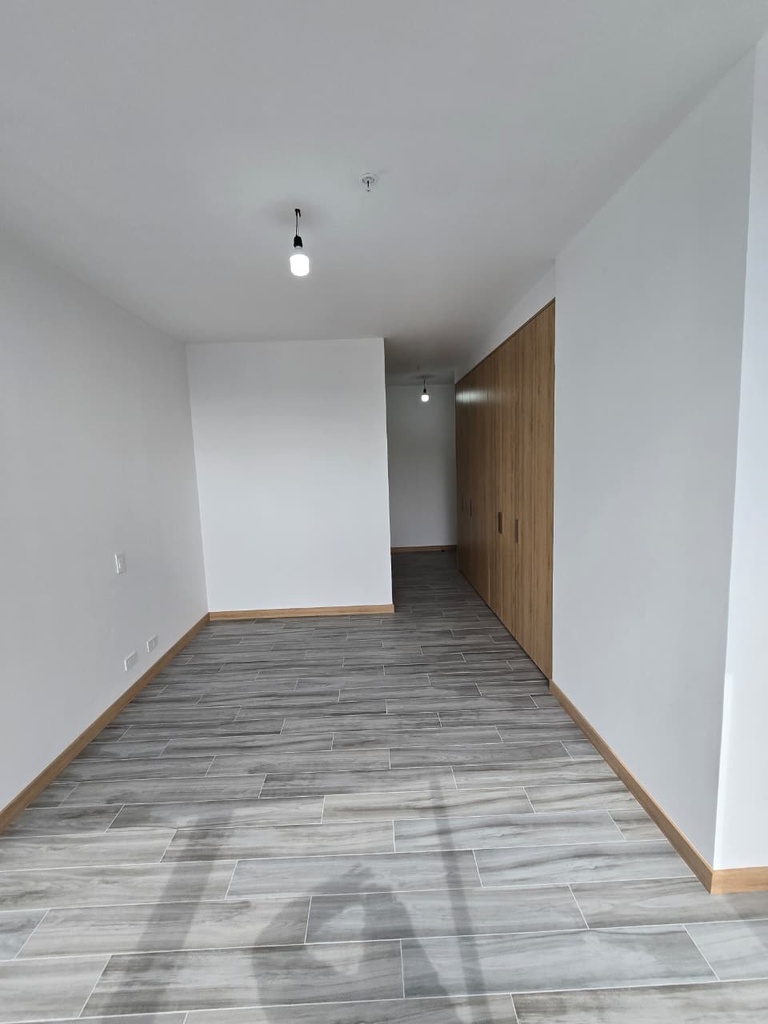 Departamento con Hermosa Vista en Alquiler Sector La Carolina 