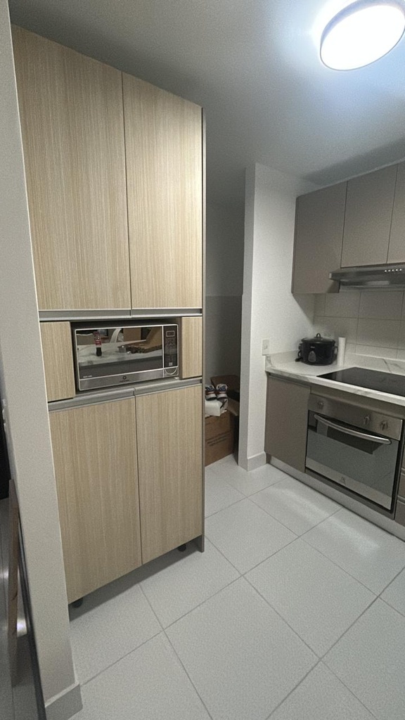 Departamento Moderno de 3 Dormitorios en Venta Sector La Carolina