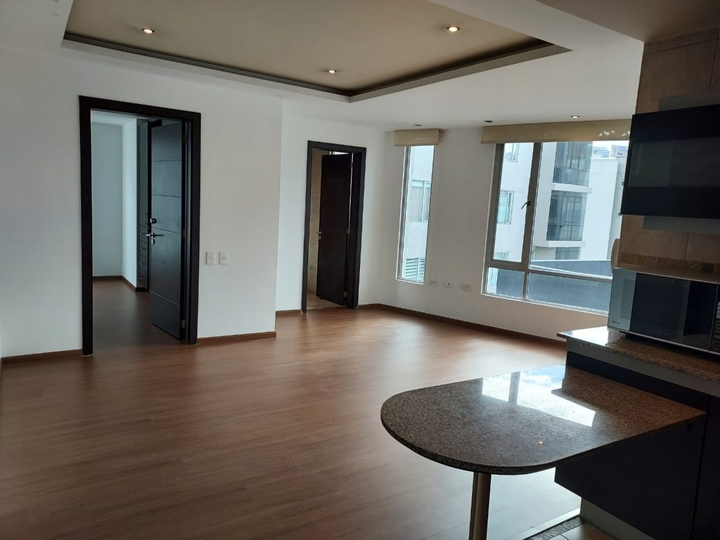 Departamento con Excelente Ubicación en Venta Sector República del Salvador