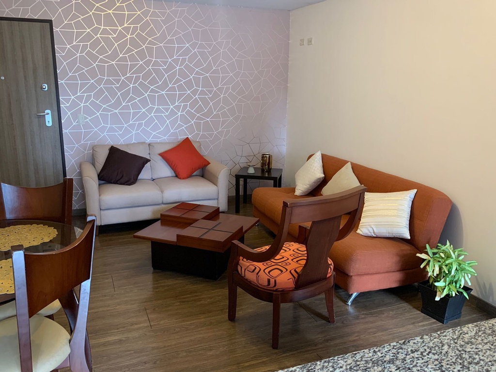 Suite con Excelente Ubicación en Alquiler Sector La Carolina