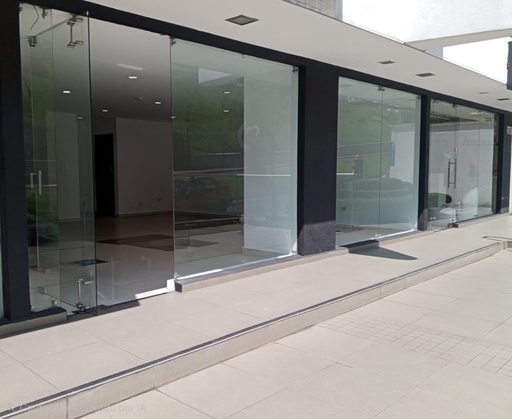 [Torres del Bosque - RC] Local en Venta Sector El Bosque