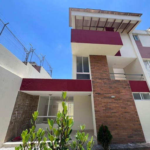 [Casa La Primavera - RC] Casa con Ubicación Estratégica en Venta Sector Cumbayá  