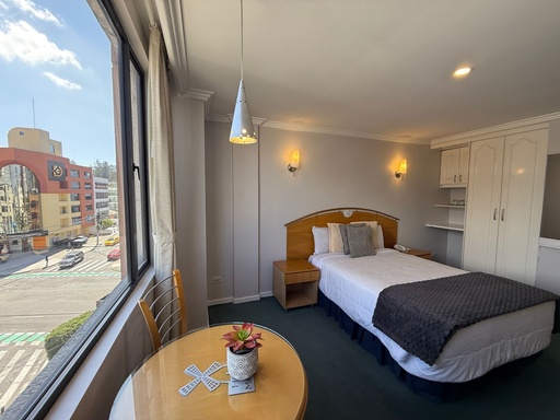 [Suite Hotel de la Mancha - RC] Suite con Excelente Ubicación Sector La Coruña