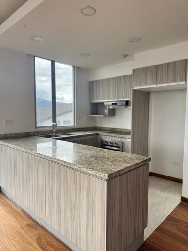 [Altamira -RC] Departamento con Excelente Ubicación en Venta Sector Bellavista 