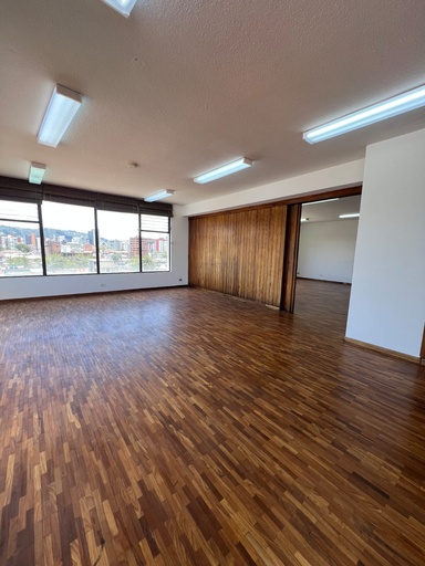 [Edificio Saldaña 6A-RC] Oficina con Hermosa Vista en Alquiler Sector La Mariscal 