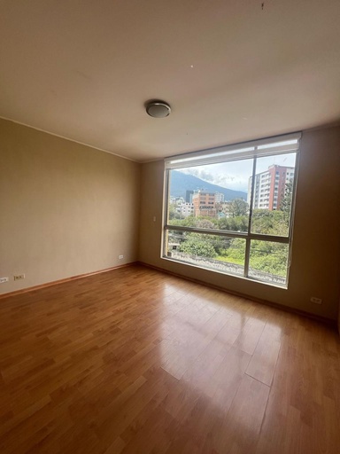 [Platinum 2A - RC] Departamento con Excelente Ubicación en Alquiler Sector La Carolina