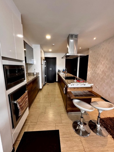 [Jade 4G-RC]  Departamento Amplio de 2 Dormitorios en Alquiler Sector Bosmediano  